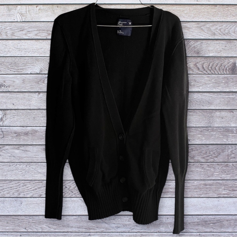 American EagleBlack button up Sweater xl
